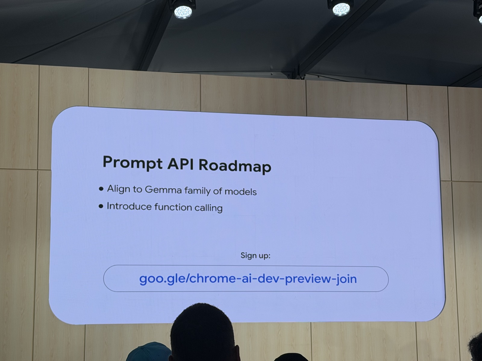 Slide "Prompt API Roadmap": alinearse a la familia de modelos Gemma e introducir function calling
